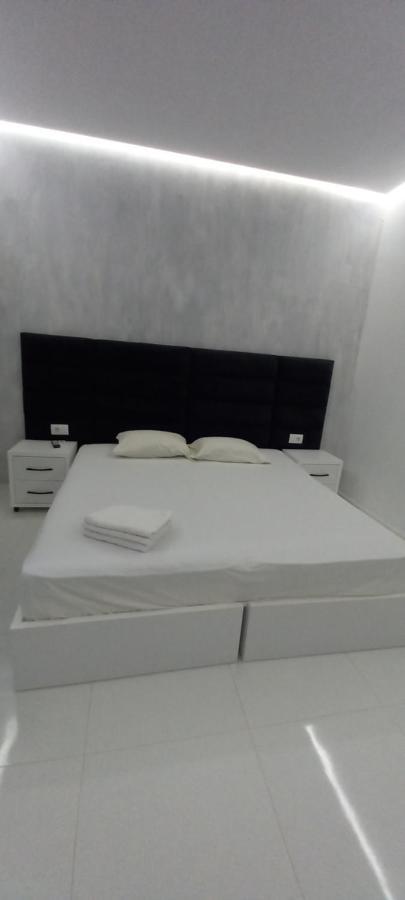 Lino House Apartment ซารานเดอ ภายนอก รูปภาพ