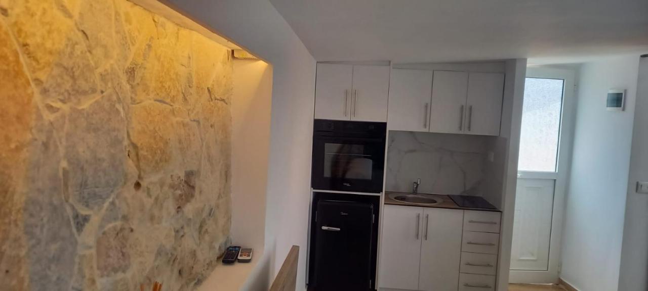 Lino House Apartment ซารานเดอ ภายนอก รูปภาพ